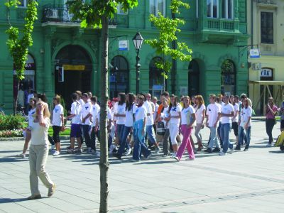 Šetnja mira u Somboru: Čuvajmo najveću vrijednost sadašnjeg vremena